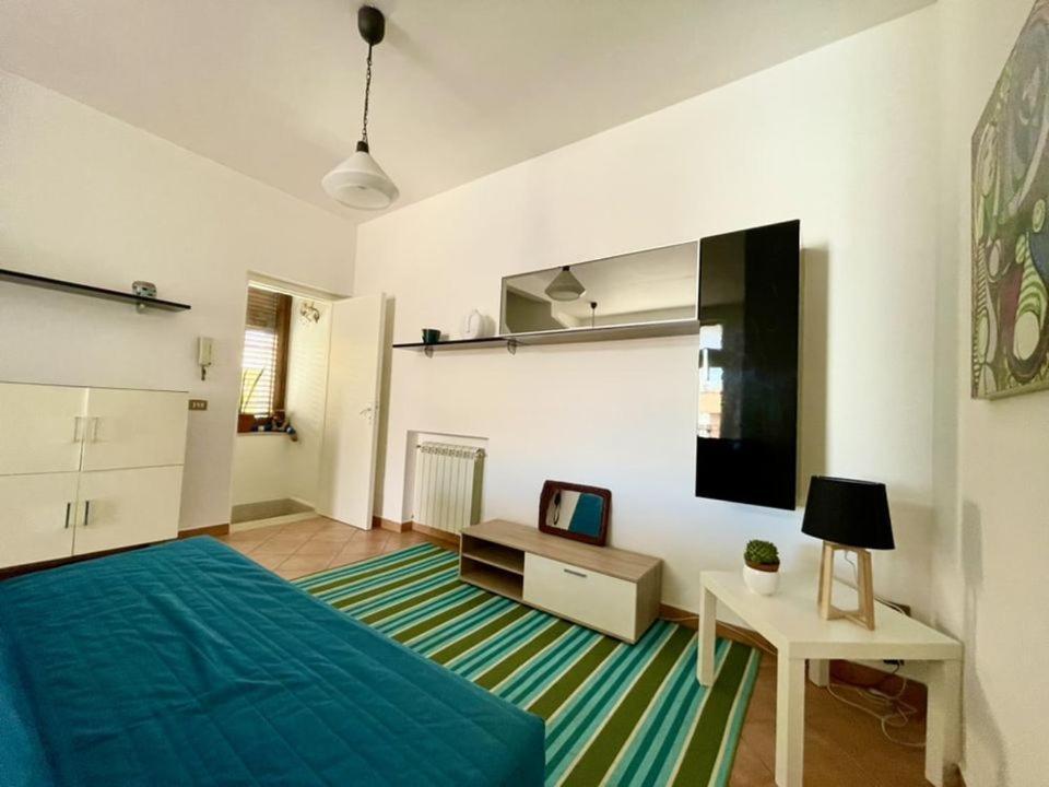 Apartment In The Center Terrasini Exterior photo